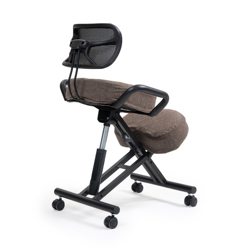 Klekačka Kenoko Suguri Hnědá