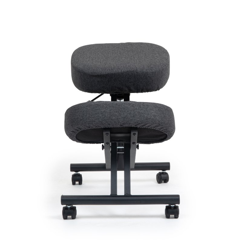 Klekačka Kenoko Hiragi Černá