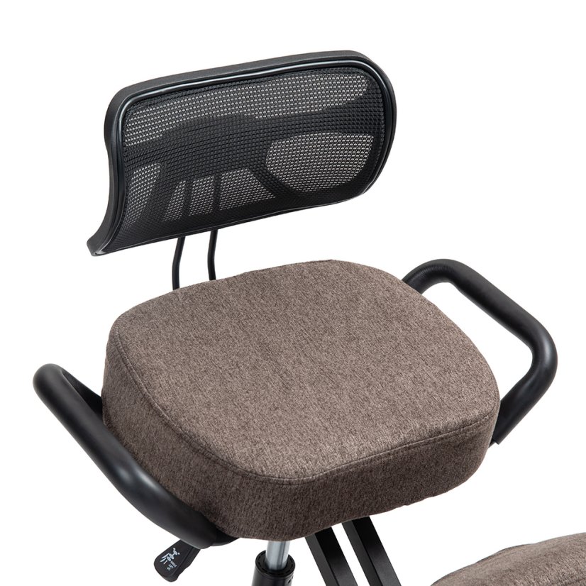 Klekačka Kenoko Suguri Hnědá